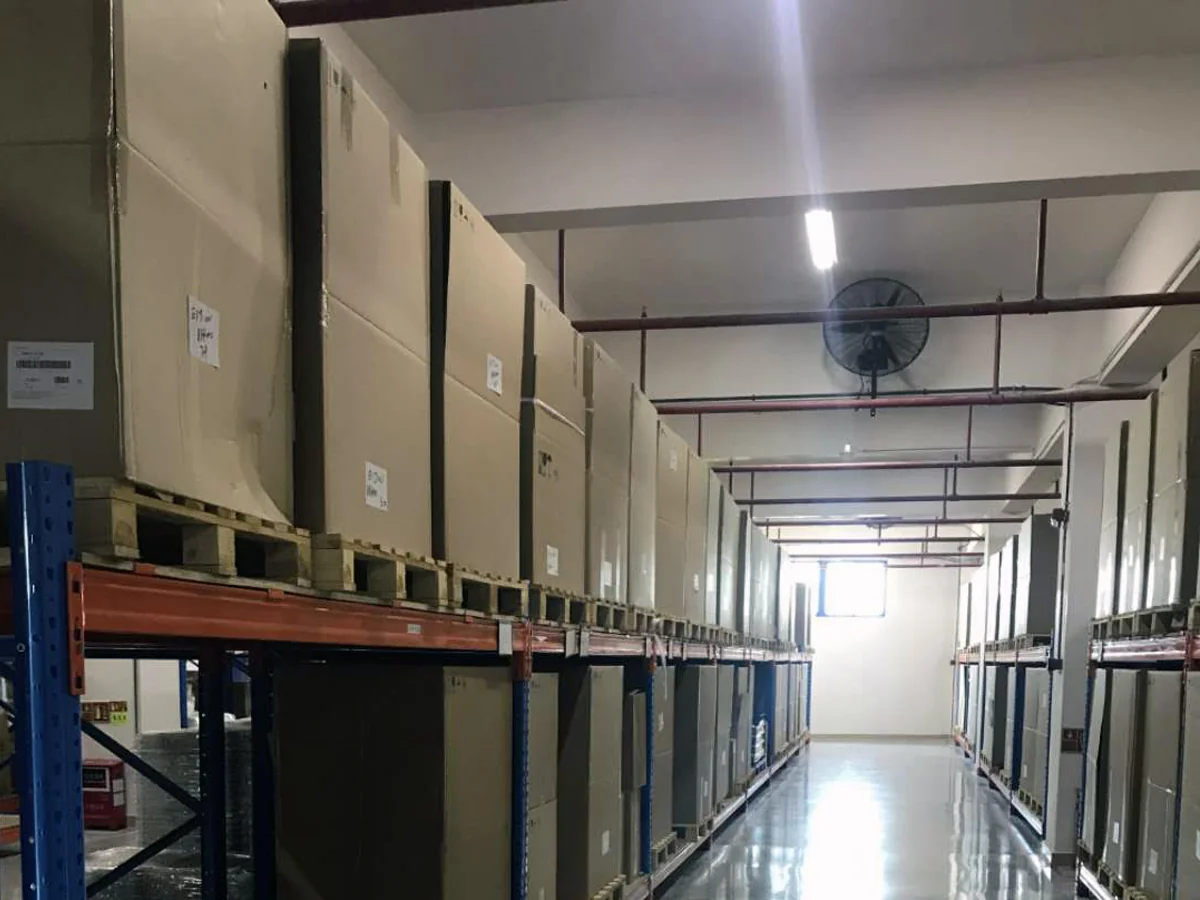 Warehouse storage for POS terminals, printers and barcode scanners at CRSMT